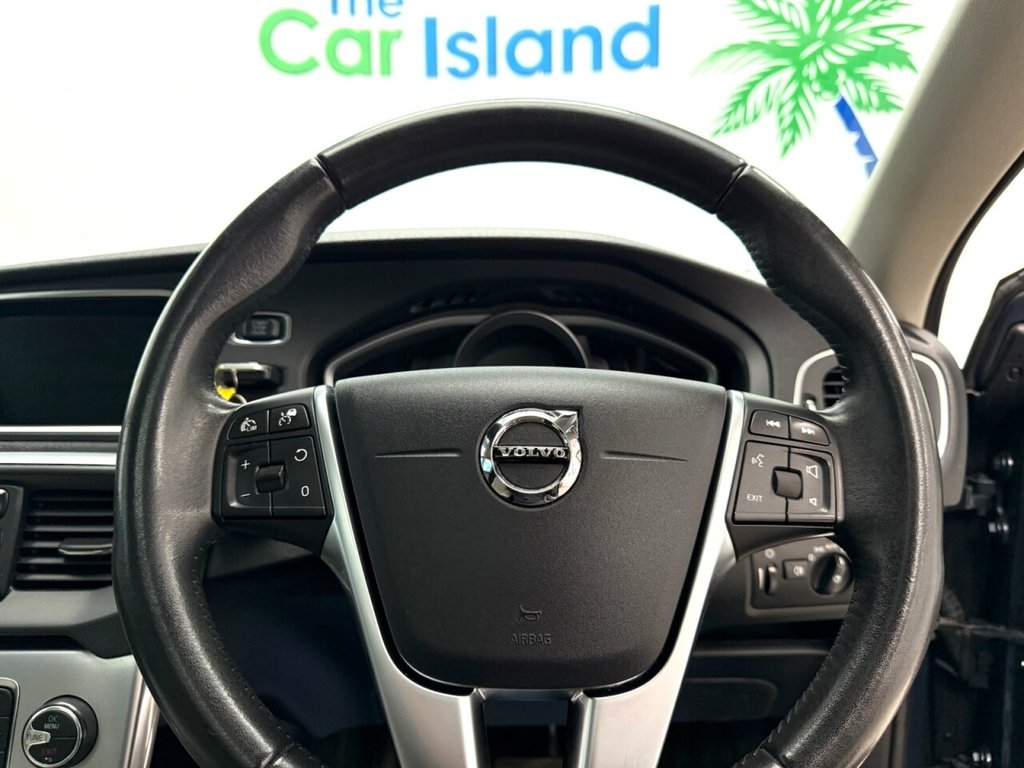 Used Volvo V40 2019 for sale - 75986129: Photo 19