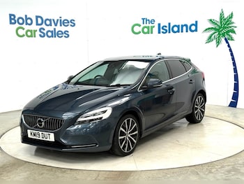 Used Volvo V40 2019 for sale - 75986129: Photo 3