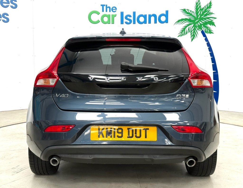Used Volvo V40 2019 for sale - 75986129: Photo 7