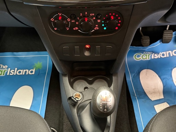 Used Dacia Sandero Stepway 2017 for sale - 76105484: Photo 19