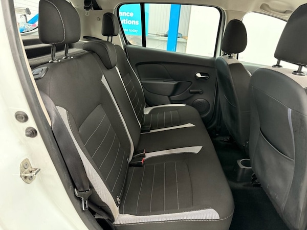 Used Dacia Sandero Stepway 2017 for sale - 76105484: Photo 22
