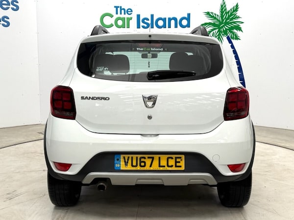 Used Dacia Sandero Stepway 2017 for sale - 76105484: Photo 8