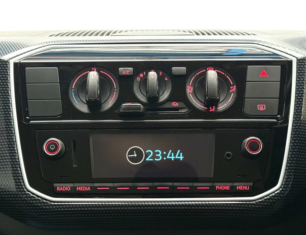 Used Volkswagen up! 2016 for sale - 76868177: Photo 15