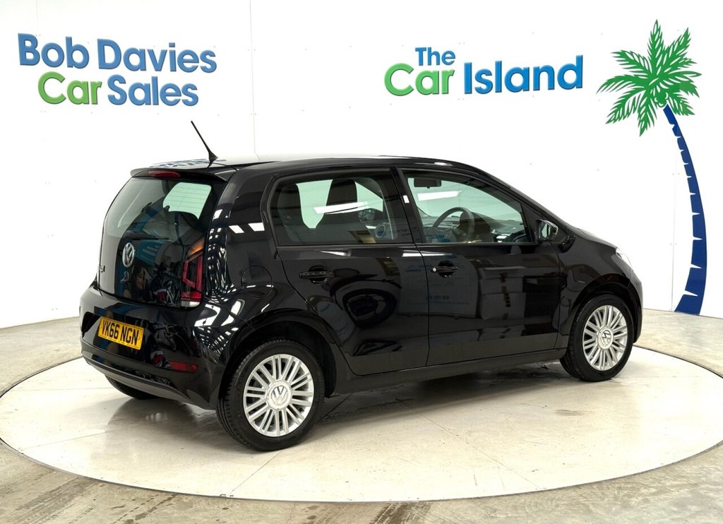Used Volkswagen up! 2016 for sale - 76868177: Photo 9