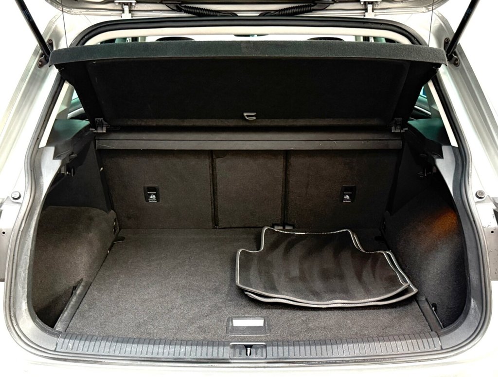 Used Volkswagen Tiguan 2018 for sale - 76223742: Photo 35