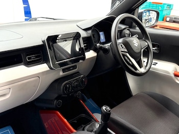 Used Suzuki Ignis 2018 for sale - 78632075: Photo