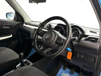 Used Suzuki Swift 2019 for sale - 79643573: Photo