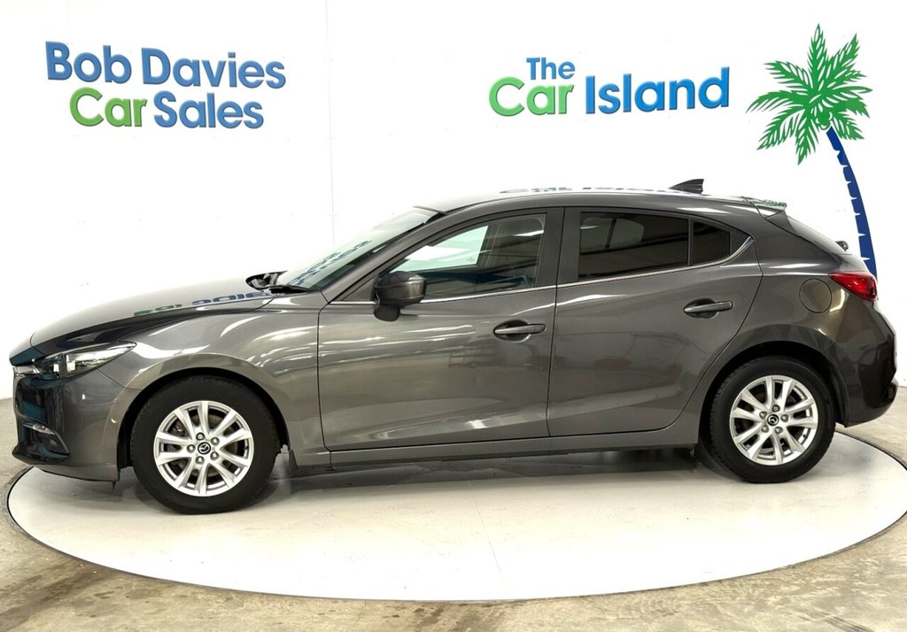 Used Mazda Mazda3 2017 for sale - 77693661: Photo 5