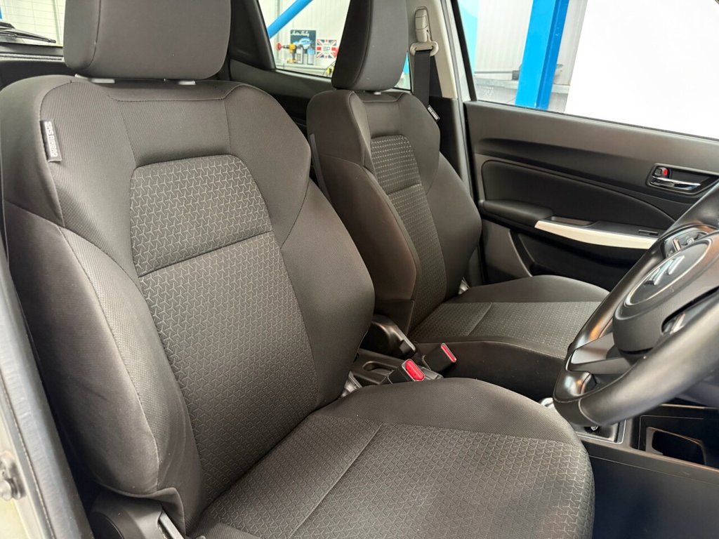 Used Suzuki Swift 2017 for sale - 77680357: Photo 17