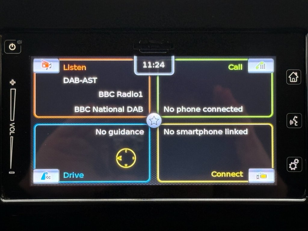 Used Suzuki Swift 2017 for sale - 77680357: Photo 21