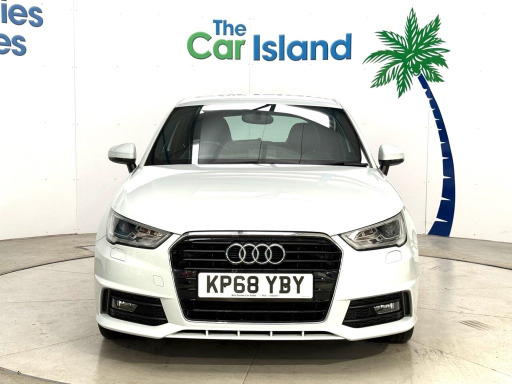 Used Audi A1 2018 for sale - 77122313: Photo 2
