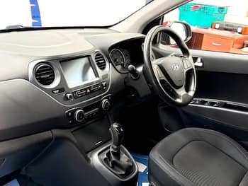 Used Hyundai i10 2017 for sale - 79778179: Photo