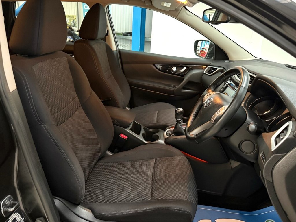 Used Nissan Qashqai 2017 for sale - 77027354: Photo 17