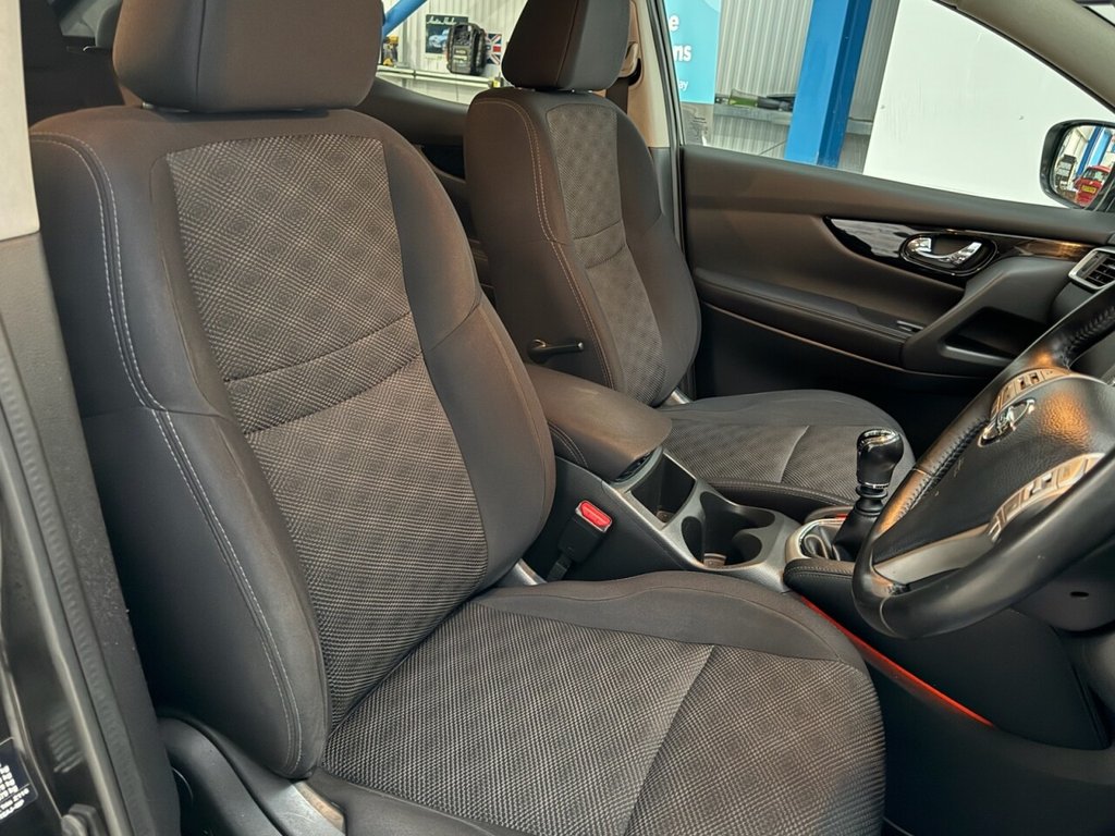 Used Nissan Qashqai 2017 for sale - 77027354: Photo 18