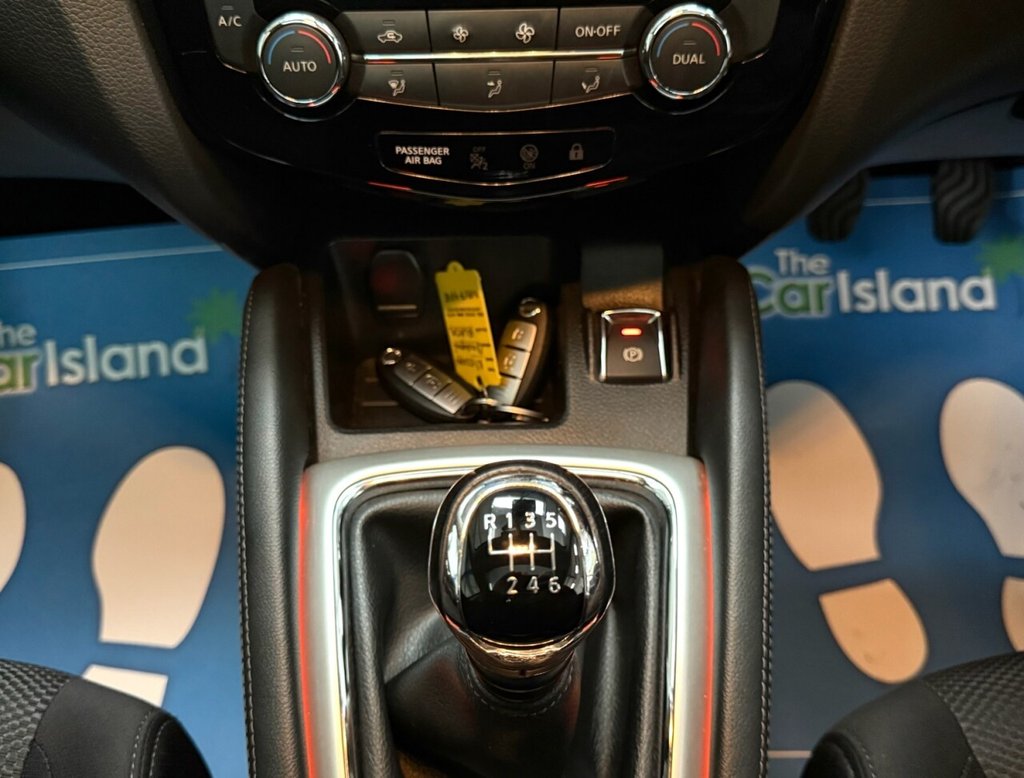 Used Nissan Qashqai 2017 for sale - 77027354: Photo 31