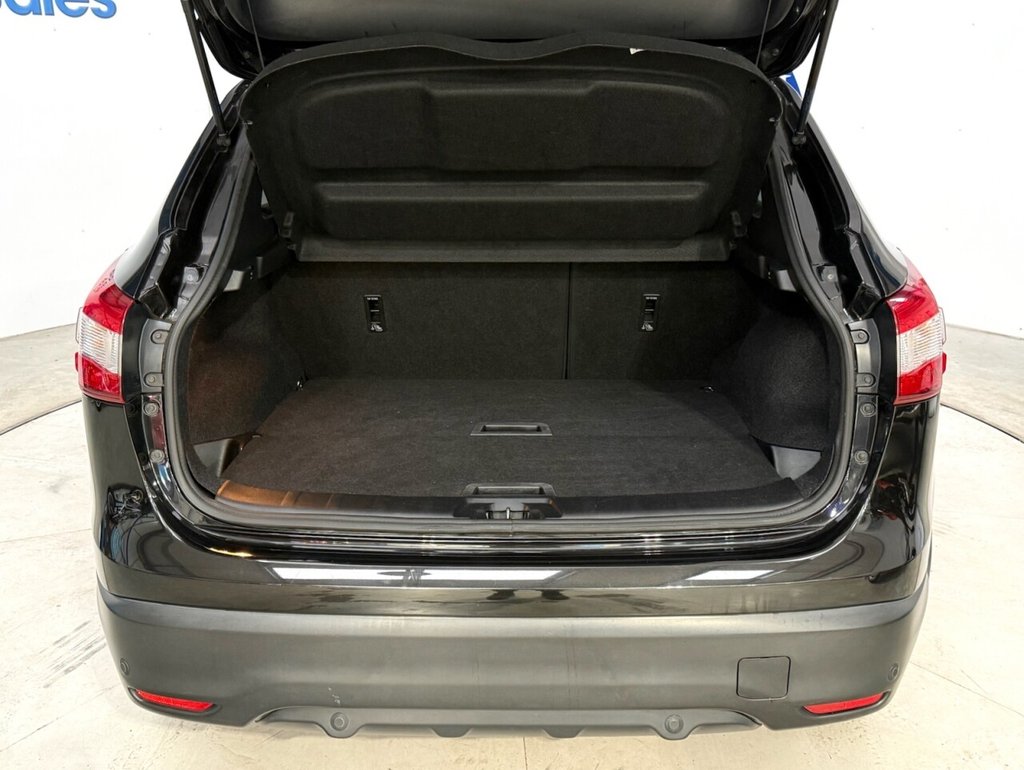 Used Nissan Qashqai 2017 for sale - 77027354: Photo 33