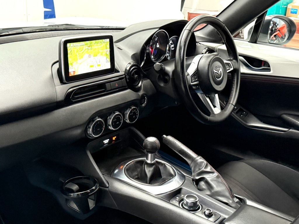 Used Mazda MX-5 2015 for sale - 76686464: Photo 4