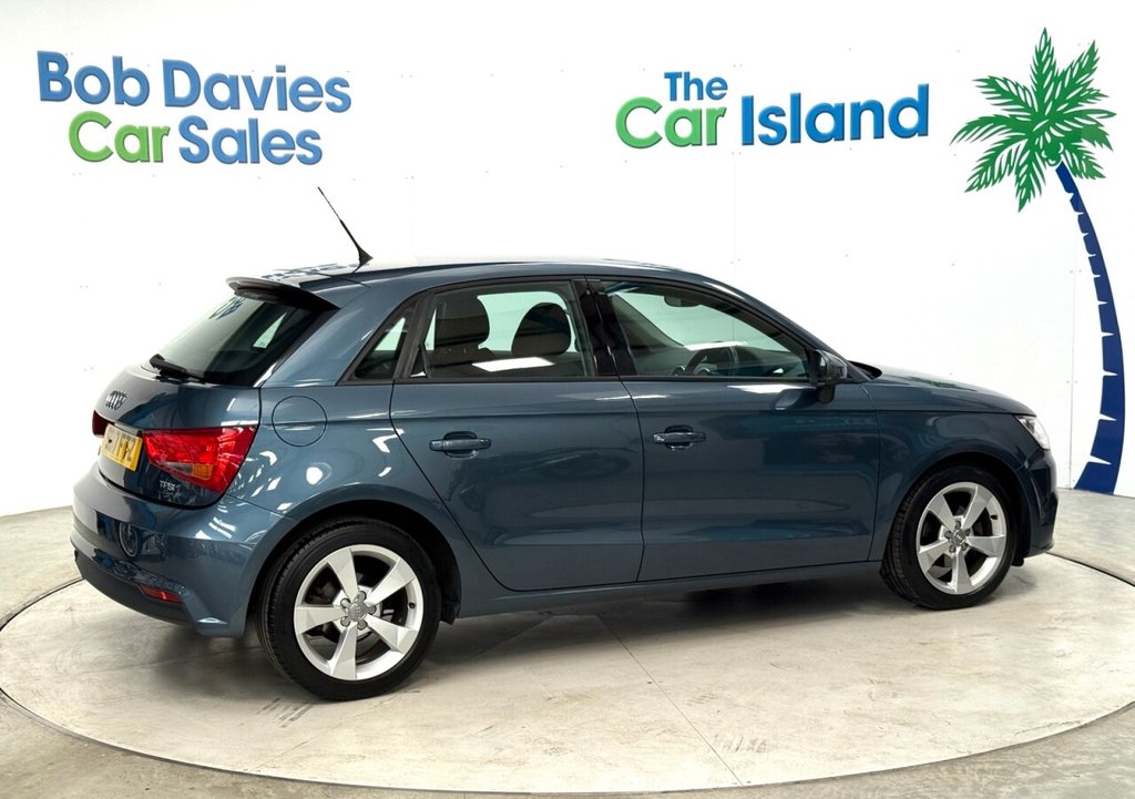 Used Audi A1 2017 for sale - 76105657: Photo 10