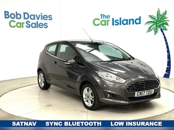 2017 (17) - 1.25 82 Zetec 3dr