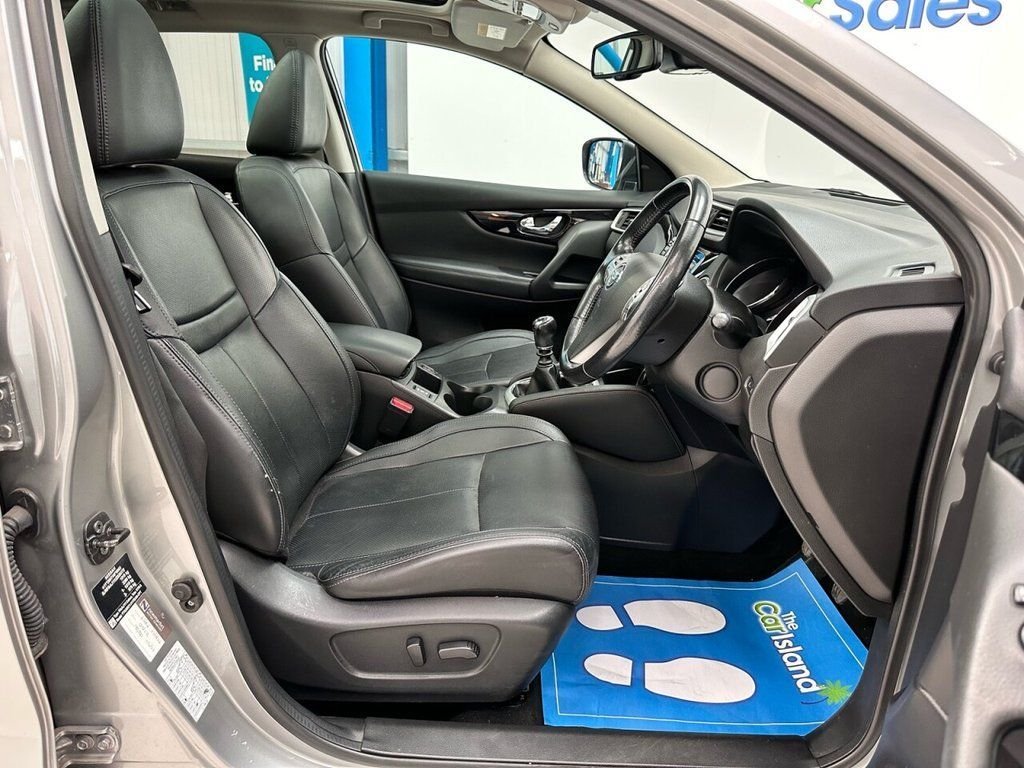 Used Nissan Qashqai 2017 for sale - 77287928: Photo 17