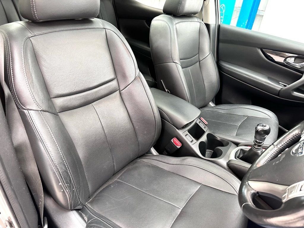 Used Nissan Qashqai 2017 for sale - 77287928: Photo 20