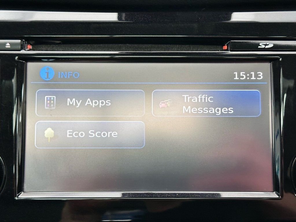 Used Nissan Qashqai 2017 for sale - 77287928: Photo 31