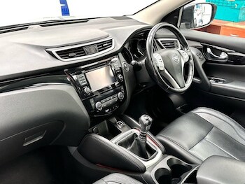 Used Nissan Qashqai 2017 for sale - 77287928: Photo