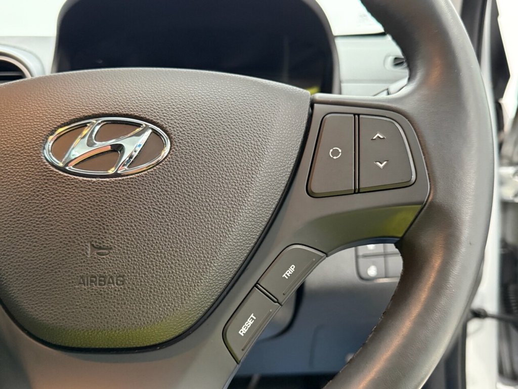 Used Hyundai i10 2018 for sale - 76333662: Photo 21