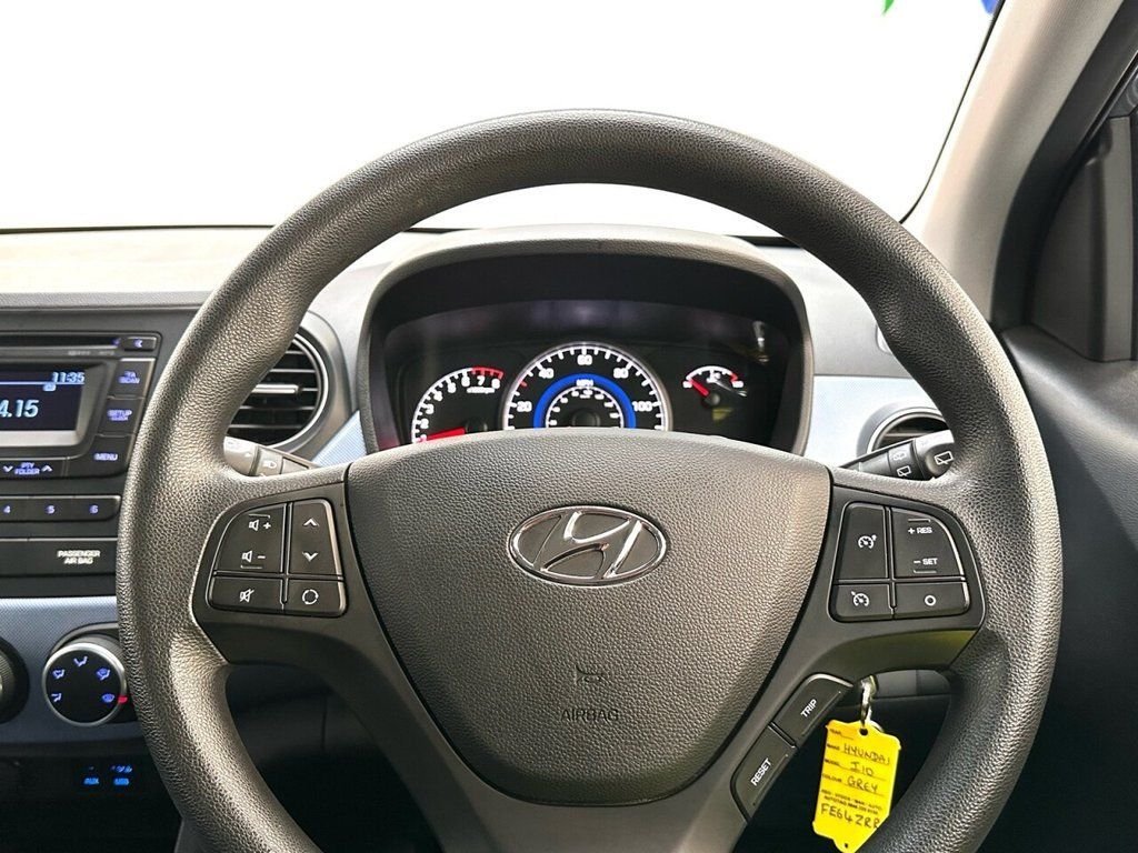 Used Hyundai i10 2014 for sale - 77719811: Photo 14