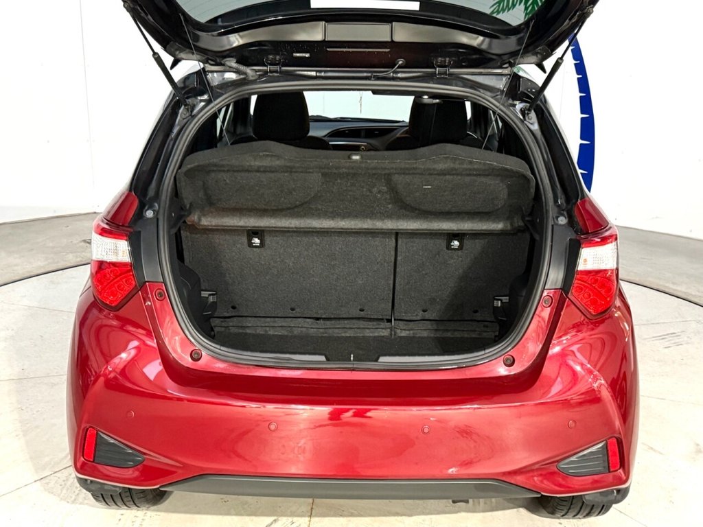 Used Toyota Yaris 2018 for sale - 77703538: Photo 30