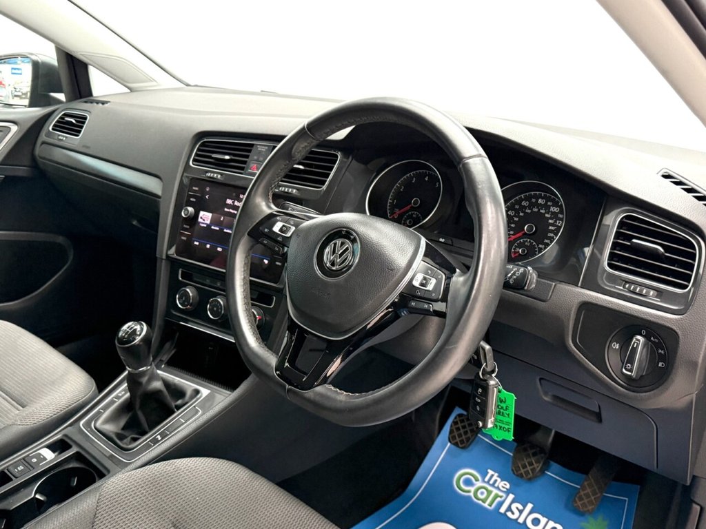 Used Volkswagen Golf 2017 for sale - 78003466: Photo 15