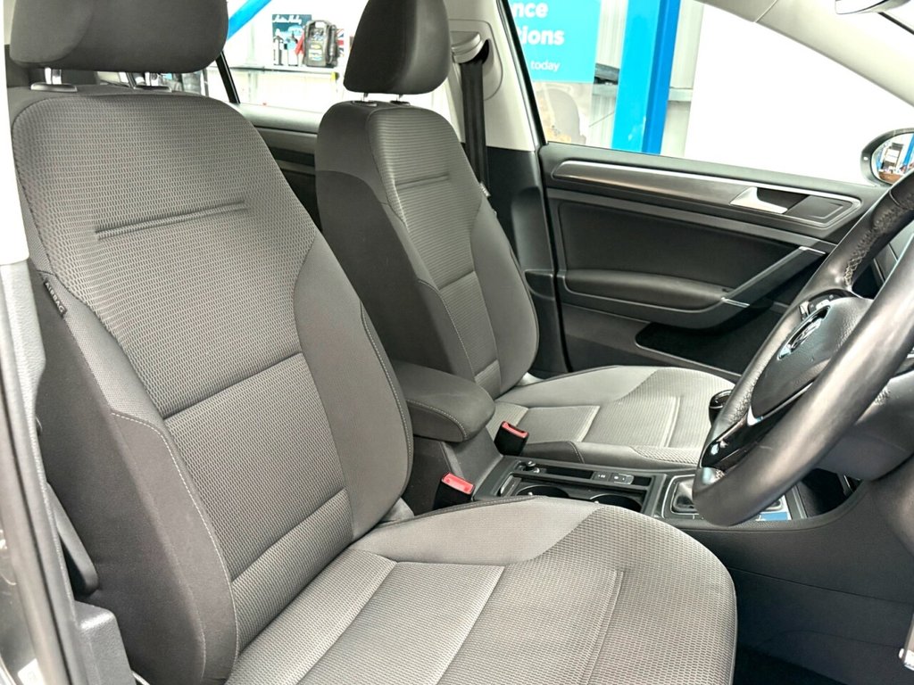 Used Volkswagen Golf 2017 for sale - 78003466: Photo 17