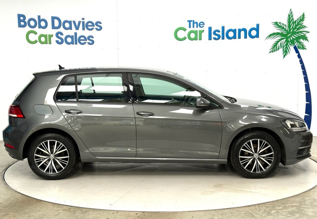 Used Volkswagen Golf 2017 for sale - 78003466: Photo 9