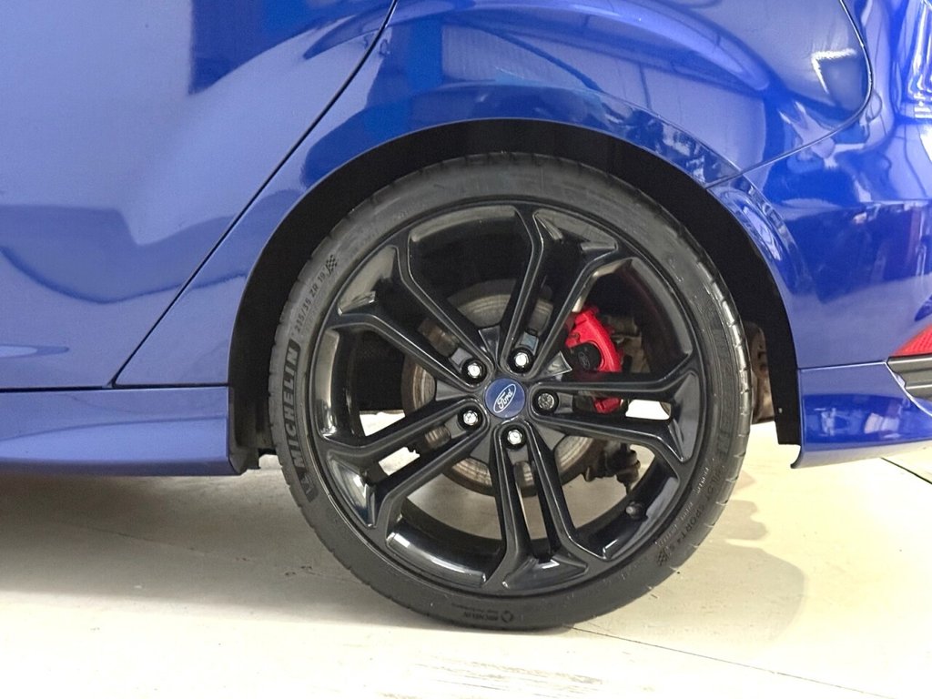 Used Ford Focus 2018 for sale - 77026839: Photo 13