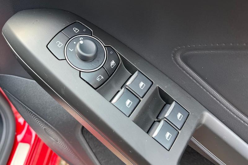 Used Ford Focus 2025 for sale - 77085269: Photo 16