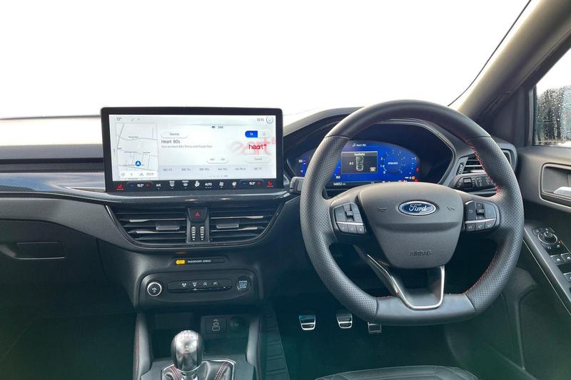 Used Ford Focus 2023 for sale - 76452912: Photo 10