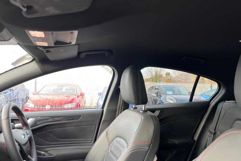 Used Ford Focus 2023 for sale - 76452912: Photo 19