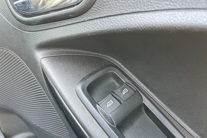 Used Ford Ka+ 2017 for sale - 76508180: Photo 16