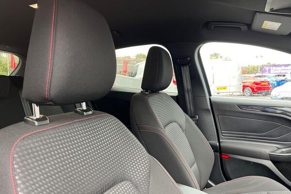 Used Ford Focus 2023 for sale - 73714775: Photo 17