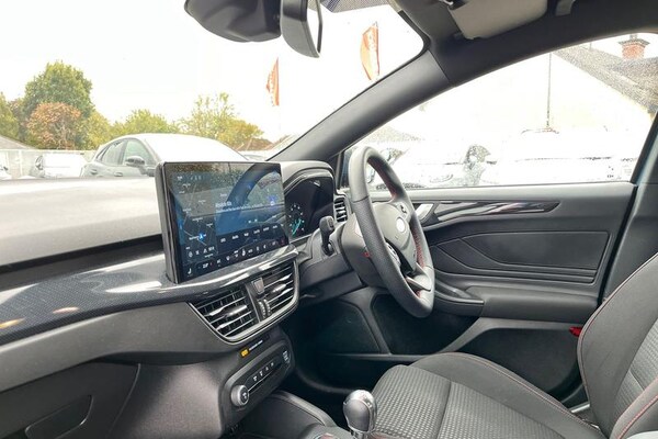 Used Ford Focus 2023 for sale - 73714775: Photo 18