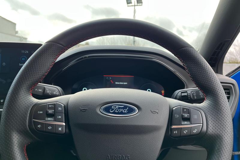 Used Ford Focus 2025 for sale - 76722828: Photo 12