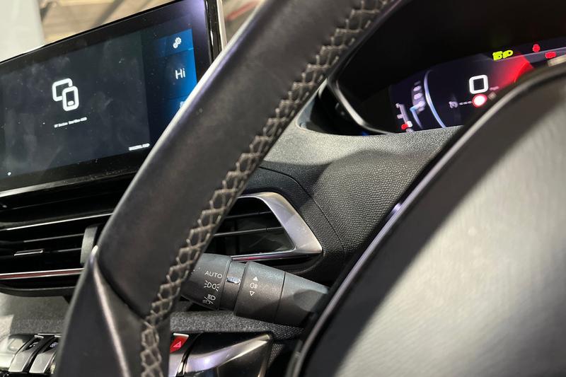 Used Peugeot 3008 2021 for sale - 77006065: Photo 14