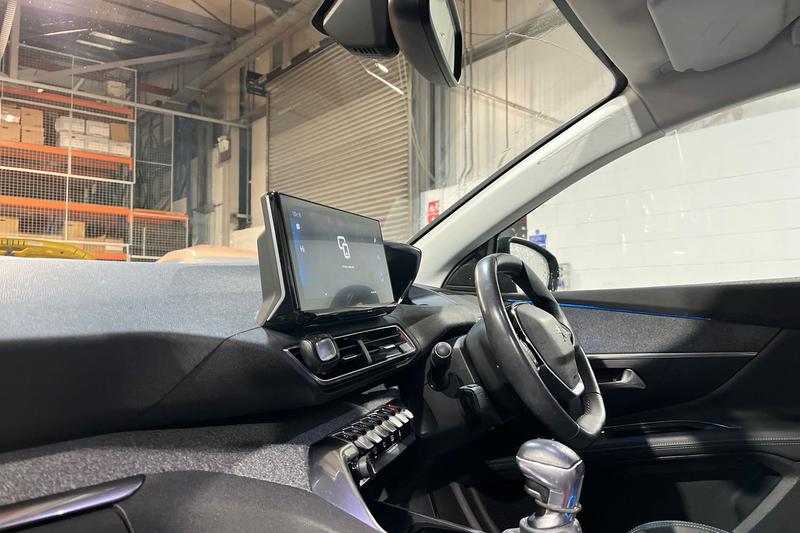 Used Peugeot 3008 2021 for sale - 77006065: Photo 18