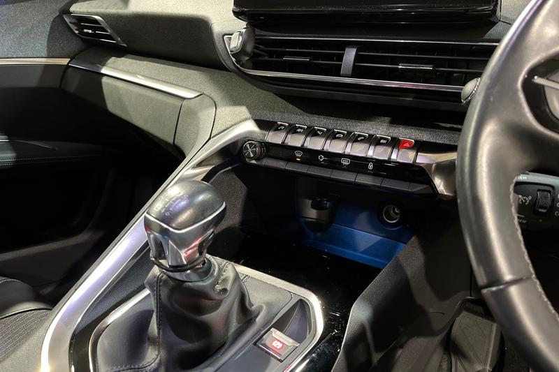 Used Peugeot 3008 2021 for sale - 77006065: Photo 39