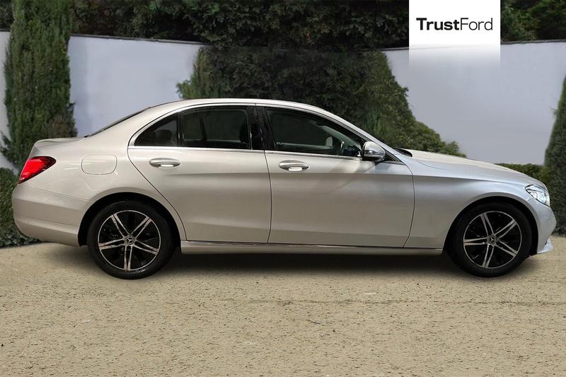 Used Mercedes-Benz C Class 2019 for sale - 77809610: Photo 3