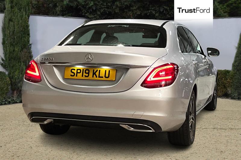 Used Mercedes-Benz C Class 2019 for sale - 77809610: Photo 4