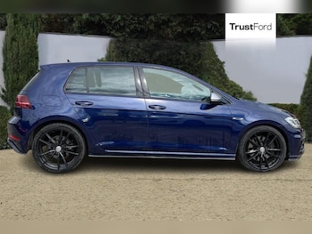 Used Volkswagen Golf 2018 for sale - 75945182: Photo