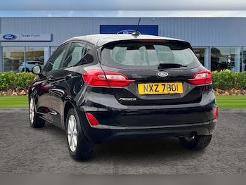 Used Ford Fiesta 2019 for sale - 76056160: Photo 2