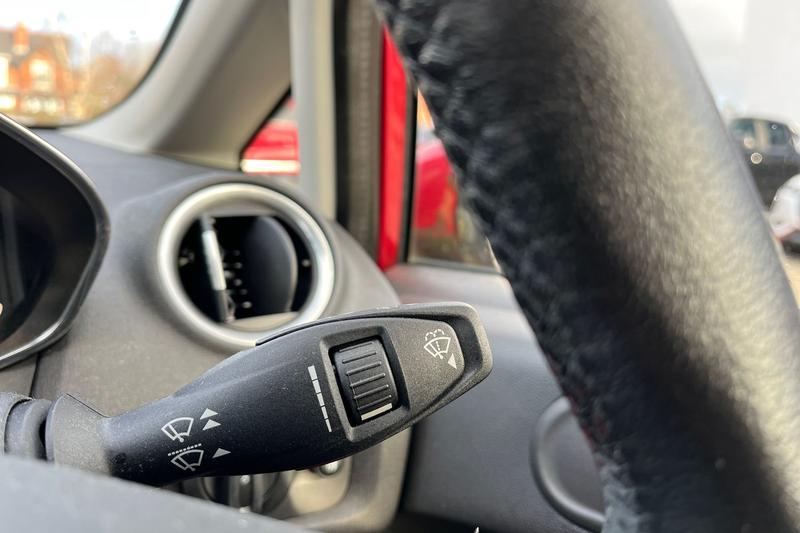 Used Ford Fiesta 2016 for sale - 76895432: Photo 15