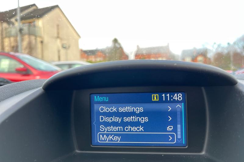 Used Ford Fiesta 2016 for sale - 76895432: Photo 34